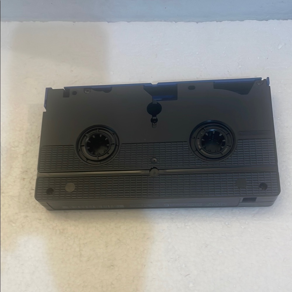 Finding Nemo VHS Tape in clamshell case - Picture 7 of 8